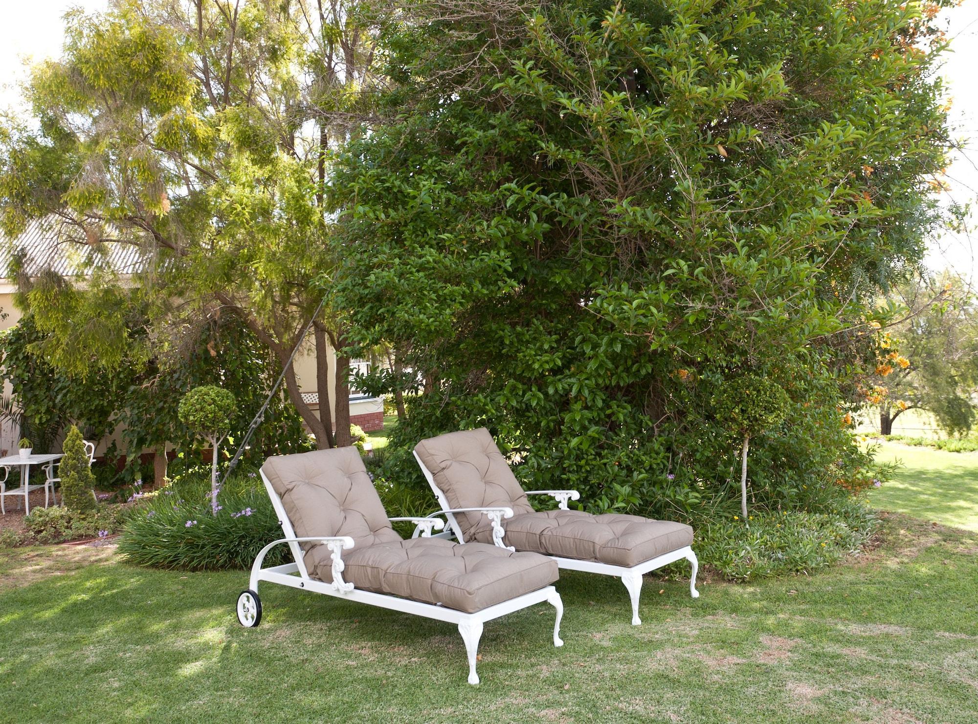 La Plume Boutique & 5*